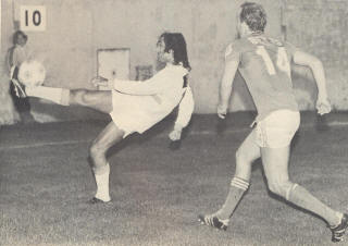 Aztecs 76 Home  Back George Best