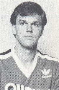 Earthquakes 84 Head Jan Goossens