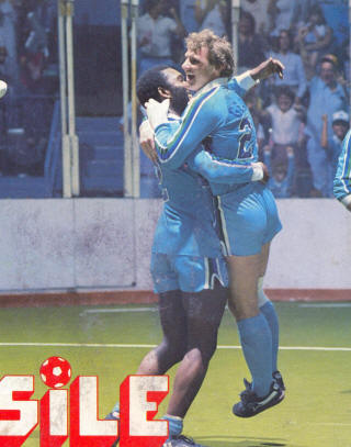 Steamers 82-83 Home Back Tony Glavin