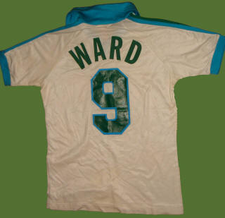 Sounders%2082%20Home%20Jersey%20%20Peter%20Ward%20Back%20Tag_small.JPG