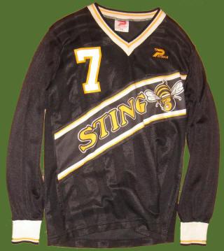 Sting 84-85 Home  Jersey Victor Kodelja