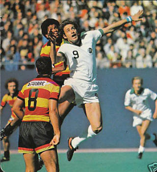 Ft. Lauderdale Strikers 1978 Road Back Roberto Aguirre 2