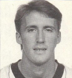 Strikers 87-88 Head Steve Kinsey