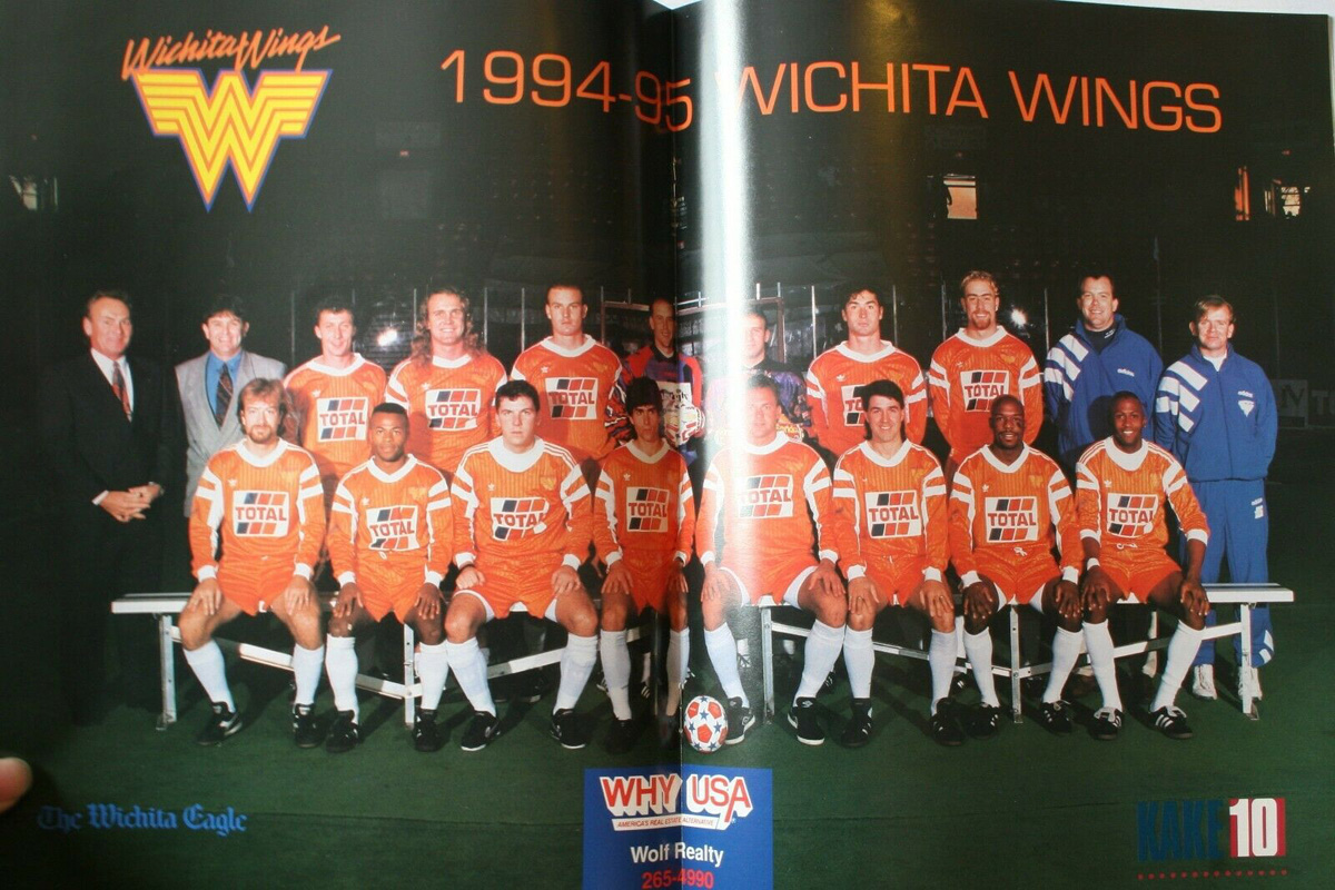 1982-83 Burger King Wichita Wings MISL Soccor Complete Team Set TOUGH MINT 