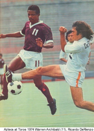 NASL Soccer Los Angeles Aztecs 74 Home Ricado DeRienzo Back