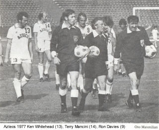 Los Angeles Aztecs 1977 Home Whitehead, Mancini
