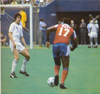 NASL Soccer New York Cosmos Blizzard 1981 Road Back Clyde Best Jeff Durgan