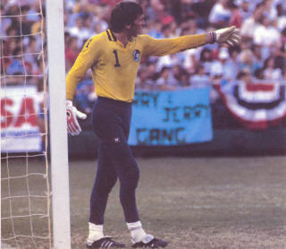 NASL Soccer New York Cosmos 82 Goalie Hubert Birkenmeier (2)