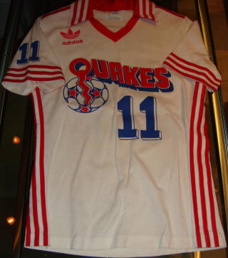 Earthqaukes 80 Home Jersey George Best.JPG