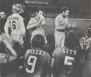 Minnesota Kicks 76 Road Back Litt, Willey, Owarchuk.jpg