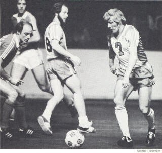 Tulsa Roughnecks 1980-81 Indoor Home Alan Woodward.jpg