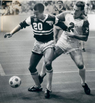 NASL Soccer Tulsa Roughnecks 83-84 Indoor Home Terry Moore, Sting 1-7-1984