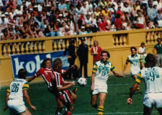 NASL Soccer Tampa Bay Rowdies 81 Home Back Luis Fernando, Frank Worthington, Neill Roberts.jpg