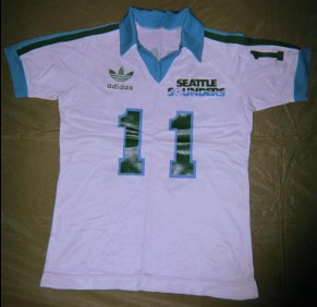 NASL Soccer Seattle Sounders 81 Home Jersey Stan Cummins.jpg