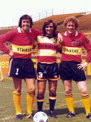 NASL Soccer Ft. Lauderdale Strikers 78 Goalie Gordon Banks, George Best, Ian Turner