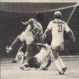 NASL Soccer Ft. Lauderdale Strikers 79 Home Back Steve Ralbovsky, Tony Whelan