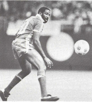 NASL Soccer Portland Timbers 81 Road Back Clyde Best