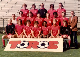 Miami Toros 1976 Road Team 2.jpg