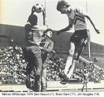 NASL Vancouver Whitecaps 74 Road Brian Gant Metros