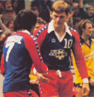 Arrows 79-80 Home Julie Veee