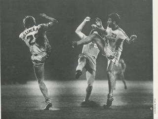 Quicksilvers 77 Home Back Axel Neumann, Kicks